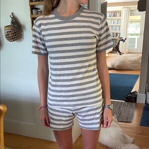 Hanna Andersson Gray and White Striped Women's Pajama Set Unisex Small